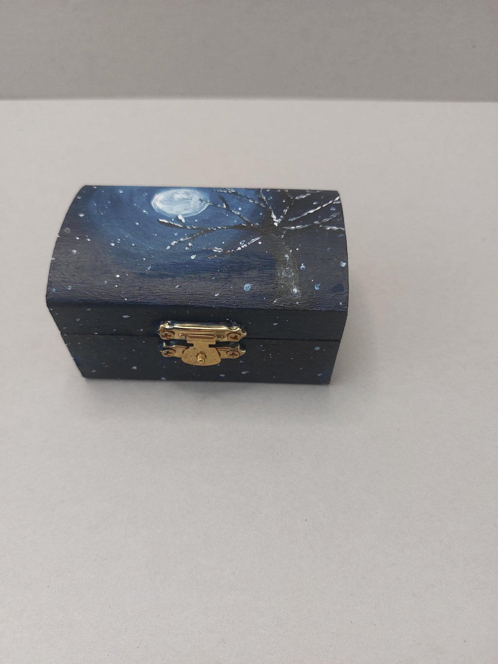 Hand‑Painted Wooden Trinket Box • Moonlit Night Keepsake Box • Celestial Jewellery Storage • Whimsical Gift for Nature Lovers
